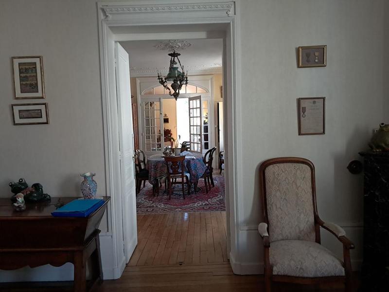 Appartement - 143 m² - 5 pièces