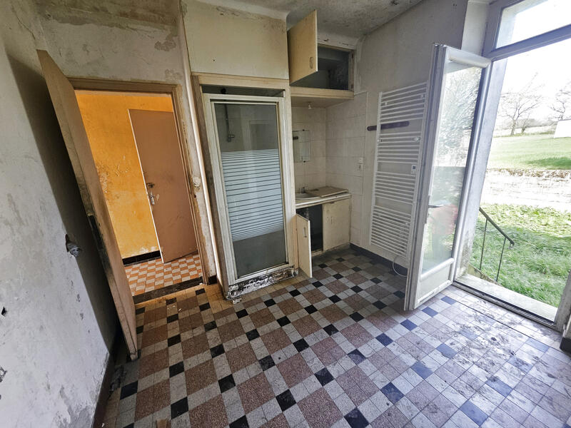 Maison - 20 000 m² - 5 pièces