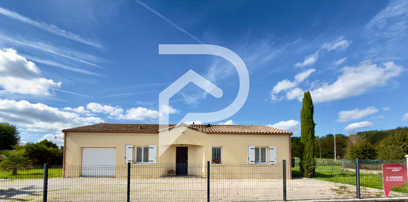 Maison - 90 m² - 4 pièces