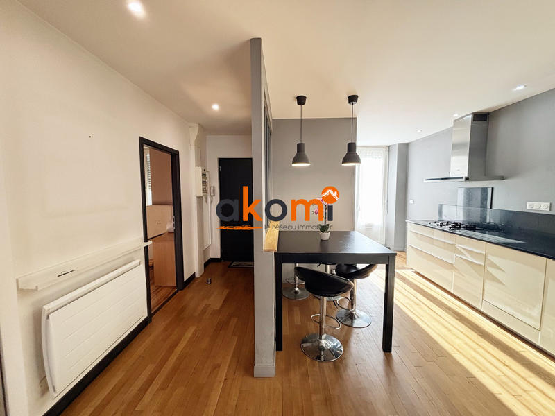 Appartement - 80 m² - 3 pièces