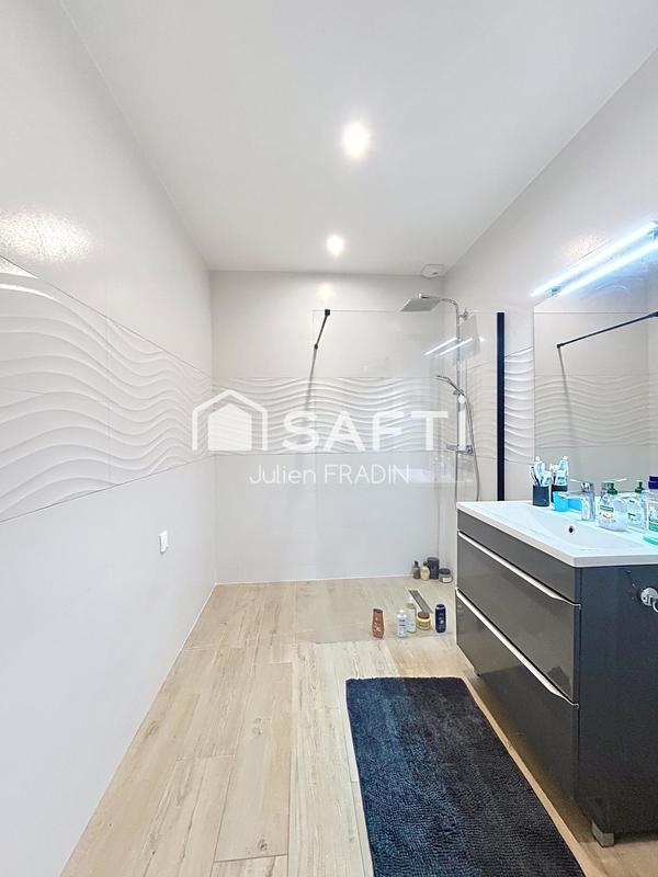 Maison - 160 m² - 6 pièces