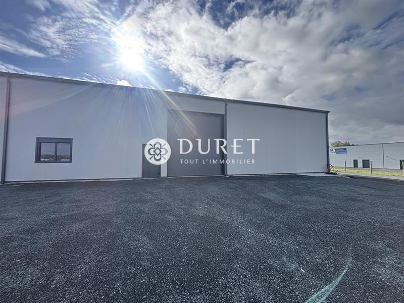 Entrepôt - 364 m²