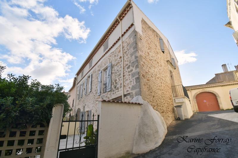 Maison de village - 189 m² - 6 pièces
