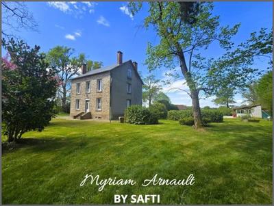 Maison - 166 m² - 6 pièces