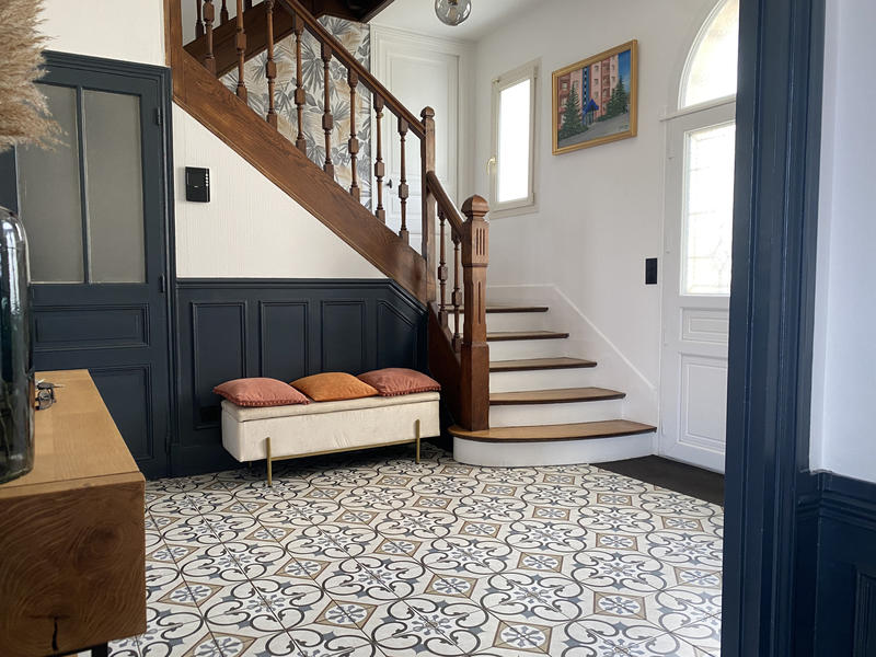 Maison - 240 m² - 7 pièces