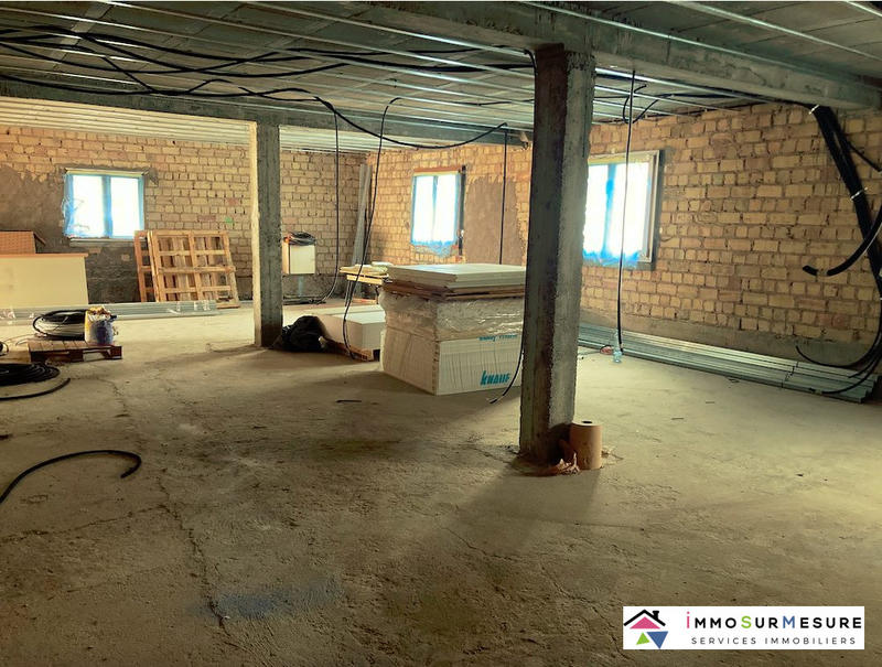 Loft - 131 m² - 1 pièce