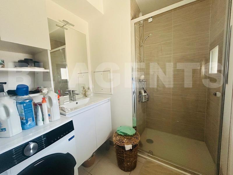 Appartement - 75 m² - 4 pièces