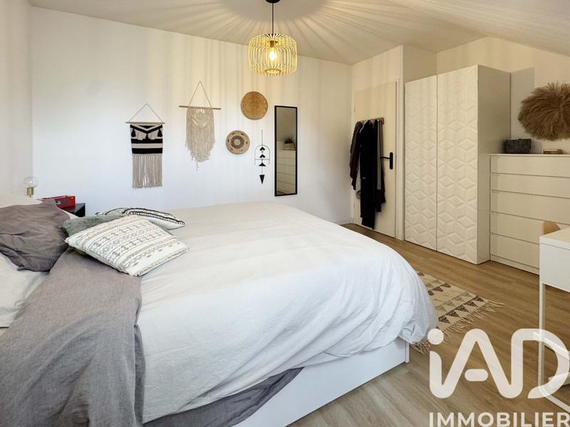 Maison - 84 m² - 5 pièces