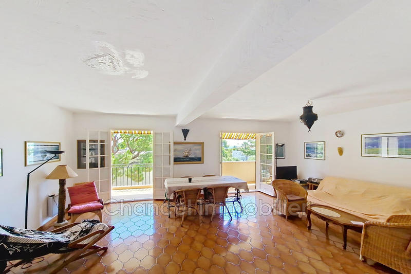 Appartement - 85 m² - 3 pièces