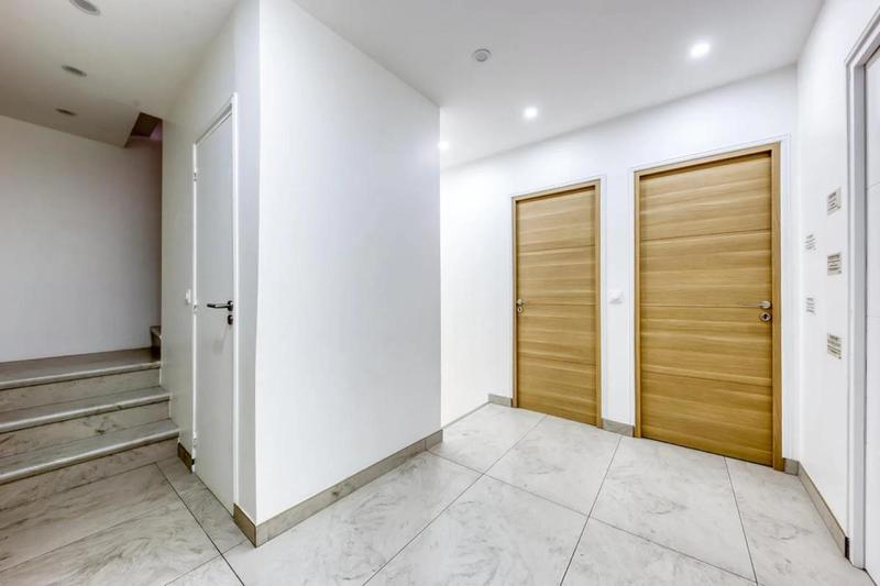 Maison - 190 m² - 8 pièces