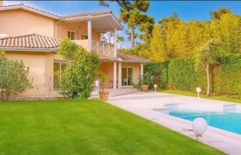 Villa - 181 m² - 7 pièces