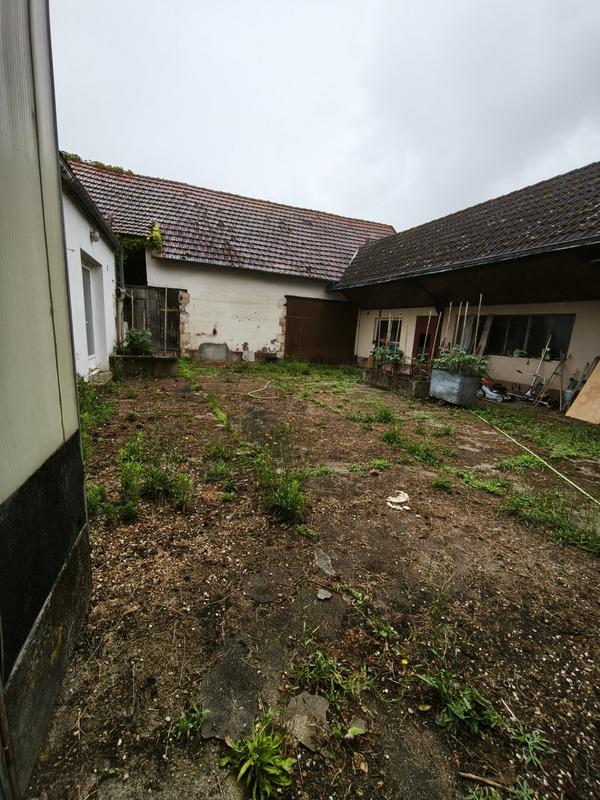 Maison - 236 m² - 9 pièces