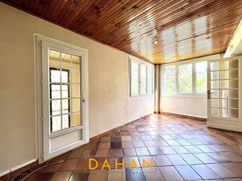 Appartement - 100 m² - 4 pièces