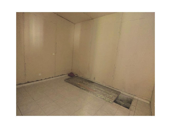 Maison - 250 m² - 9 pièces