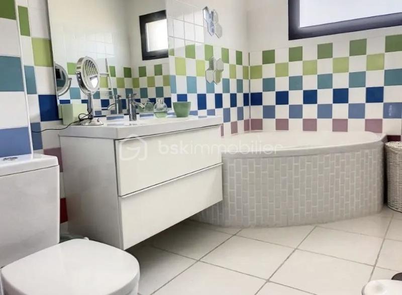 Maison - 135 m² - 5 pièces