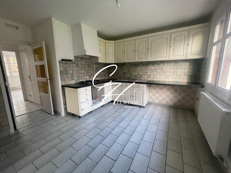 Maison - 132 m² - 5 pièces