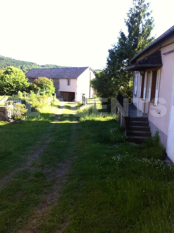 Maison - 104 m² - 5 pièces