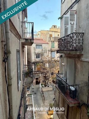 Appartement - 72 m² - 4 pièces