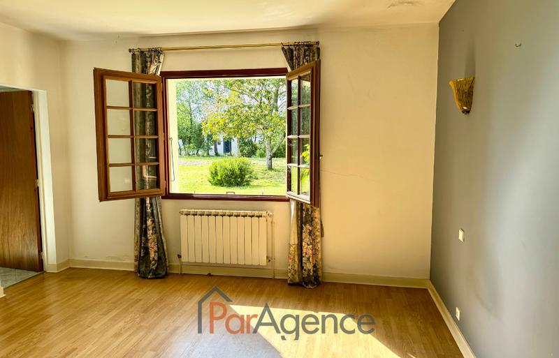 Maison - 205 m² - 7 pièces