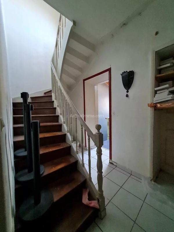 Immeuble - 170 m² - 7 pièces