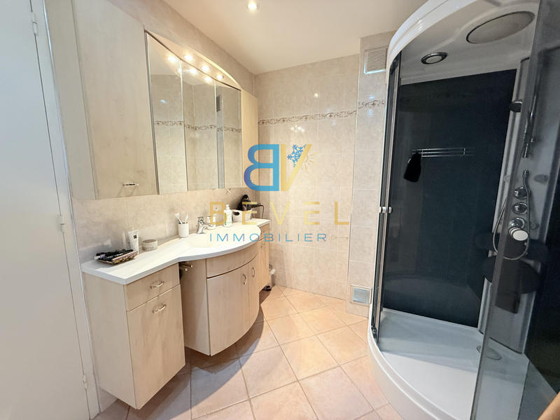 Appartement - 88 m² - 4 pièces