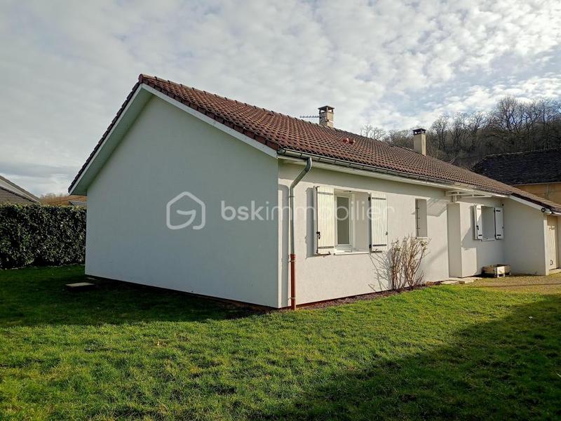 Maison - 98 m² - 4 pièces