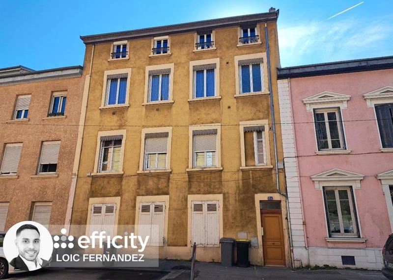 Appartement - 81 m² - 4 pièces