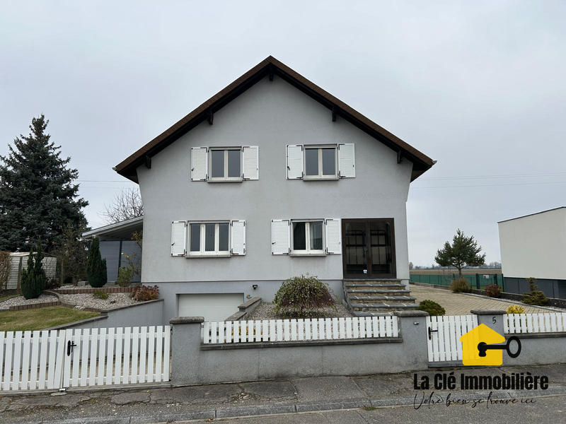 Maison - 178 m² - 6 pièces
