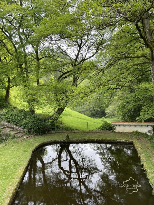 Moulin - 209 m² - 7 pièces