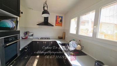 Maison - 95 m² - 5 pièces