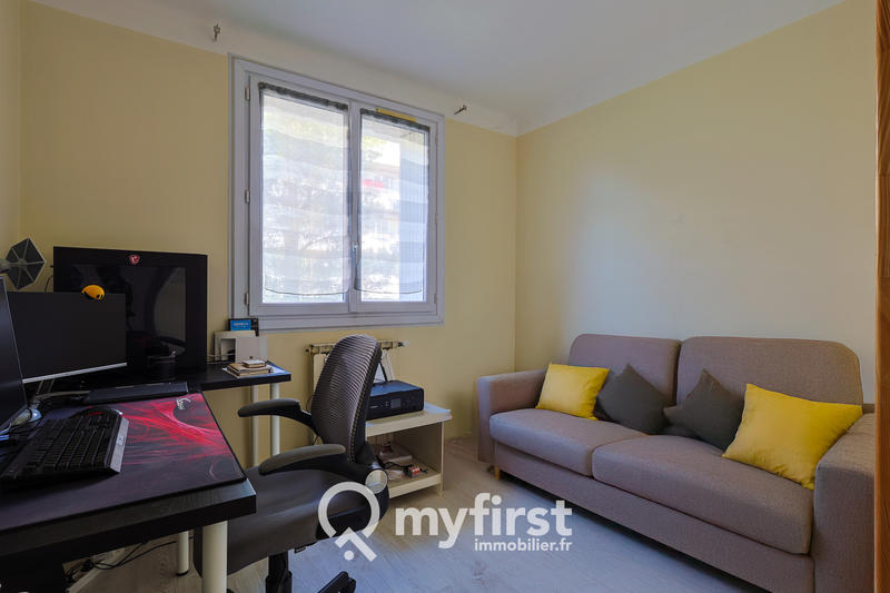 Appartement - 72 m² - 3 pièces