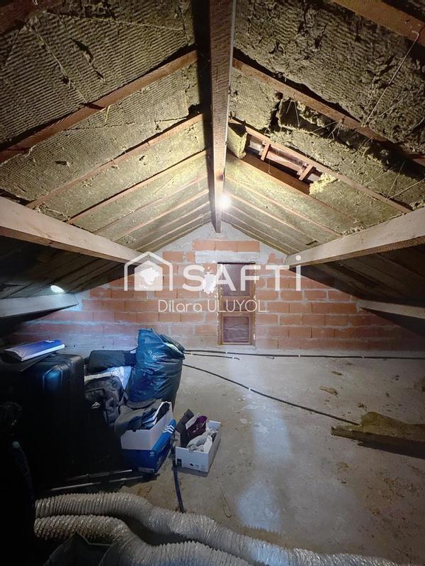 Maison - 80 m² - 7 pièces