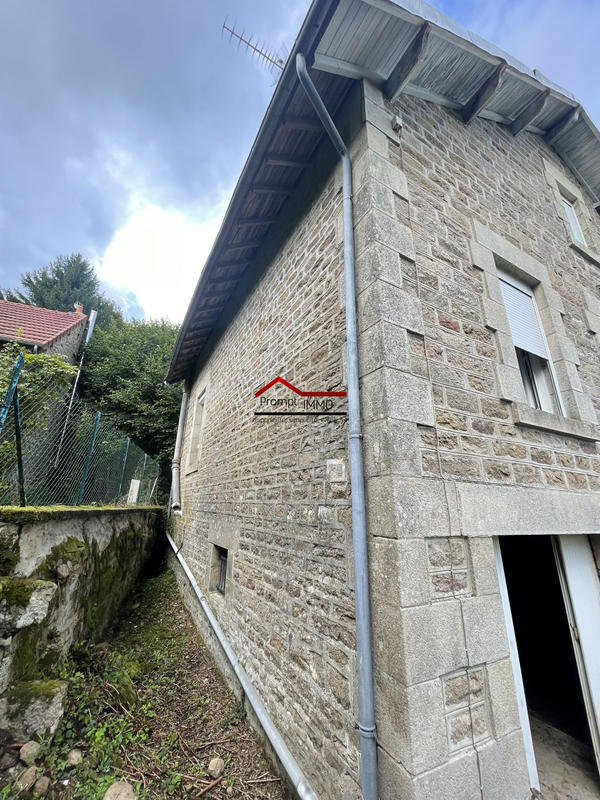 Maison - 100 m² - 4 pièces