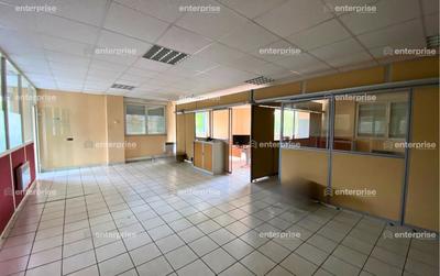 Bureau - 471 m²