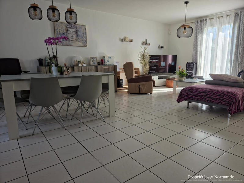 Maison contemporaine - 108 m² - 5 pièces