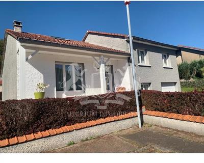 Maison - 140 m² - 4 pièces