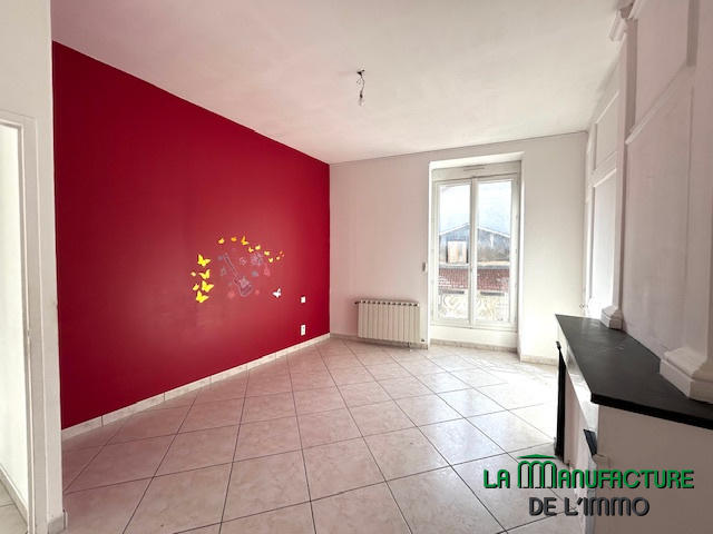Appartement - 80 m² - 4 pièces