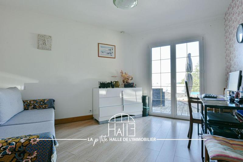 Villa - 195 m² - 6 pièces