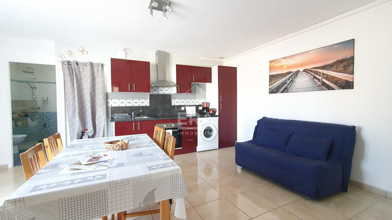 Maison - 217 m² - 8 pièces