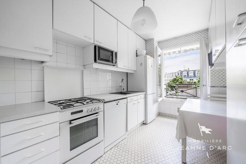 Appartement - 99 m² - 4 pièces