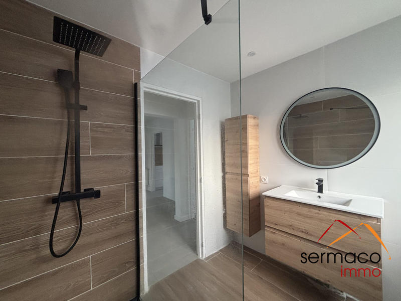 Appartement - 90 m² - 4 pièces