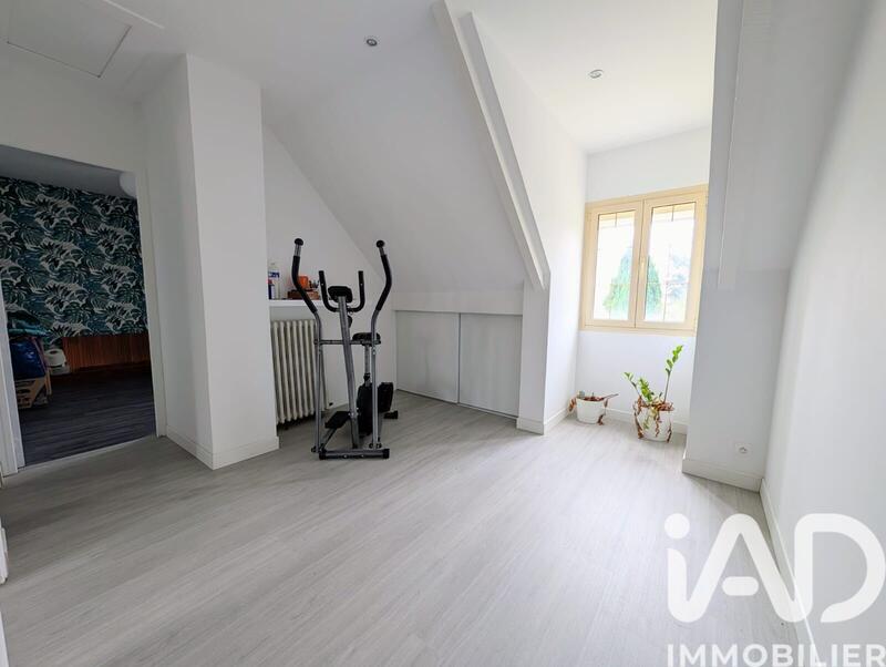 Maison - 115 m² - 6 pièces