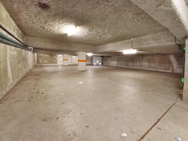 Local commercial - 581 m²