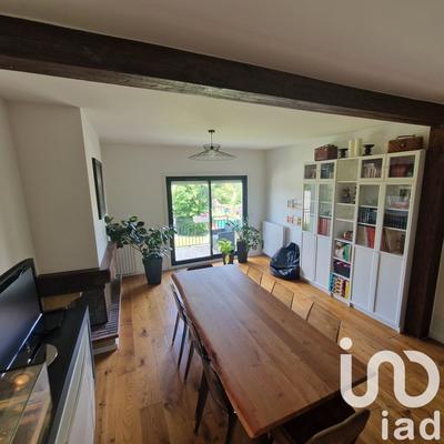 Maison - 175 m² - 6 pièces