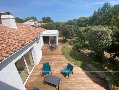 Maison - 206 m² - 7 pièces