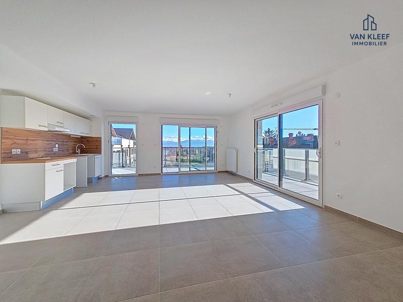 Appartement - 97 m² - 4 pièces