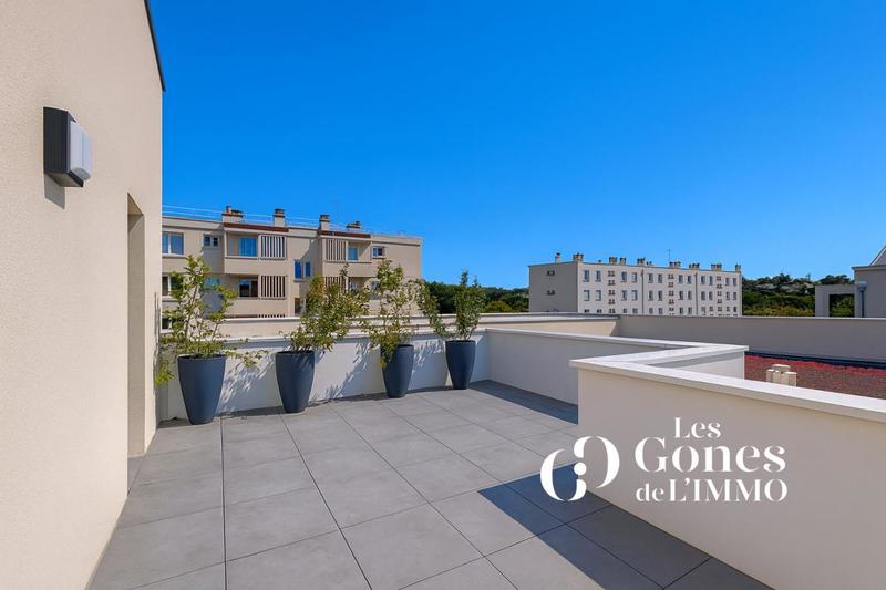 Appartement - 117 m² - 5 pièces