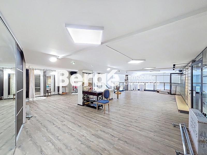 Local commercial - 350 m²