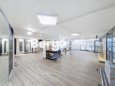 Local commercial - 350 m²