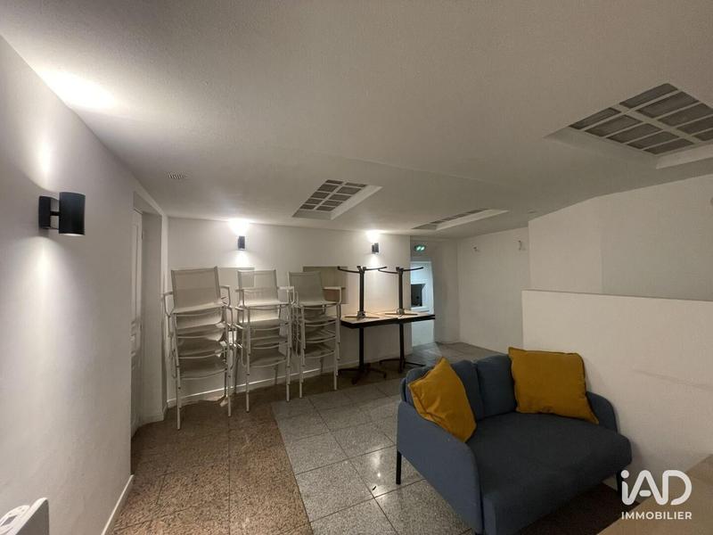 Local commercial - 134 m² - 2 pièces